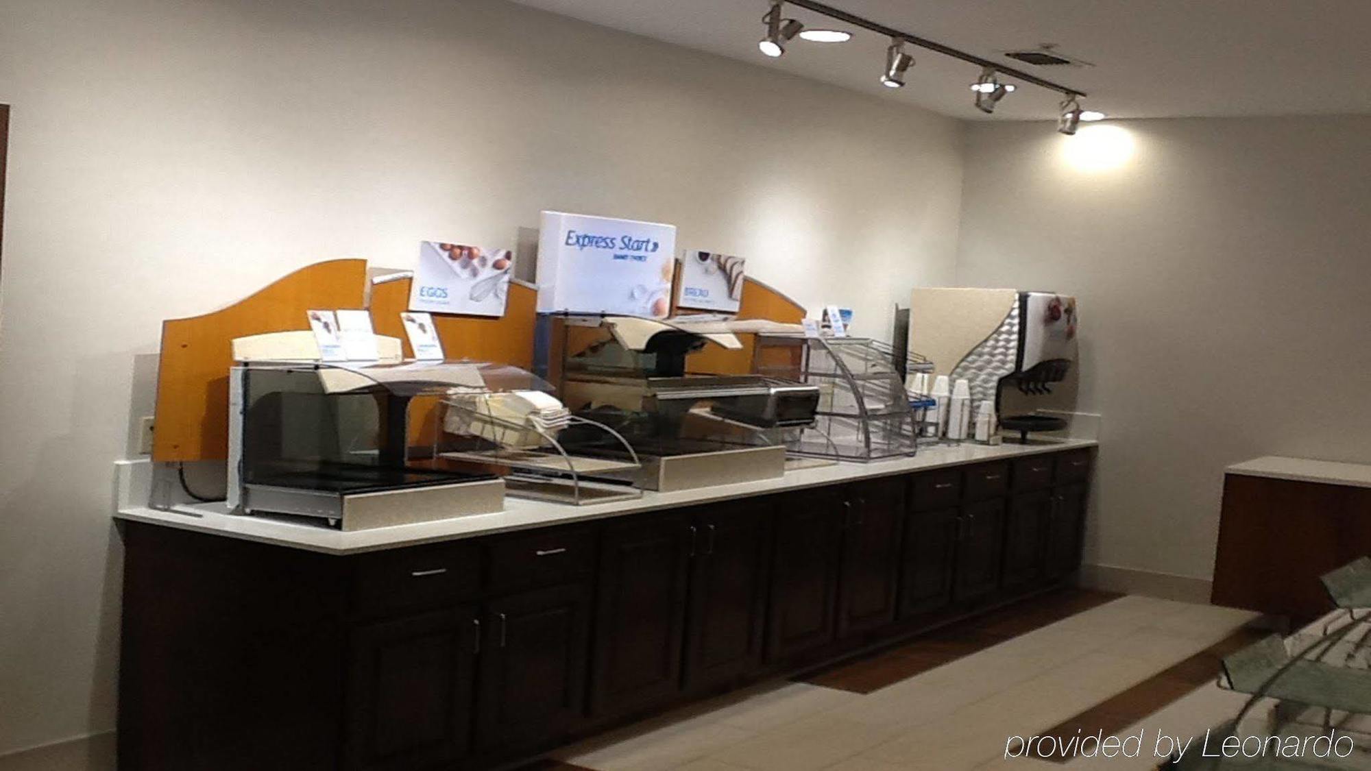 Holiday Inn Express North Tyler Esterno foto